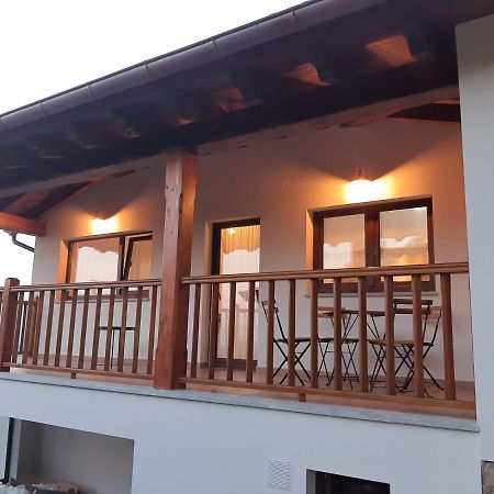 Appartement Tiu Enrique 3 à Onís Extérieur photo
